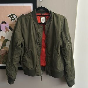 Gap Army Green Women’s Bomber Jacket - Size Small